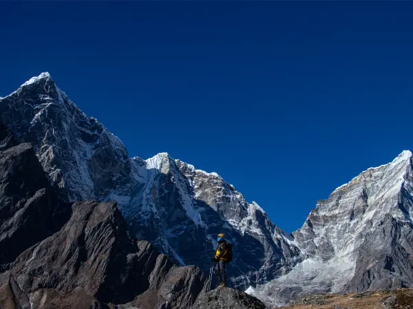 Everest Trekking