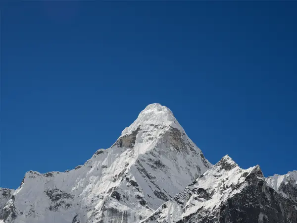 Islandpeaknepal