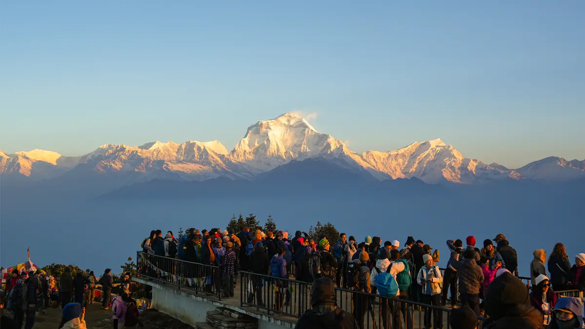 annapurna base camp trek with poonhill sunrise
