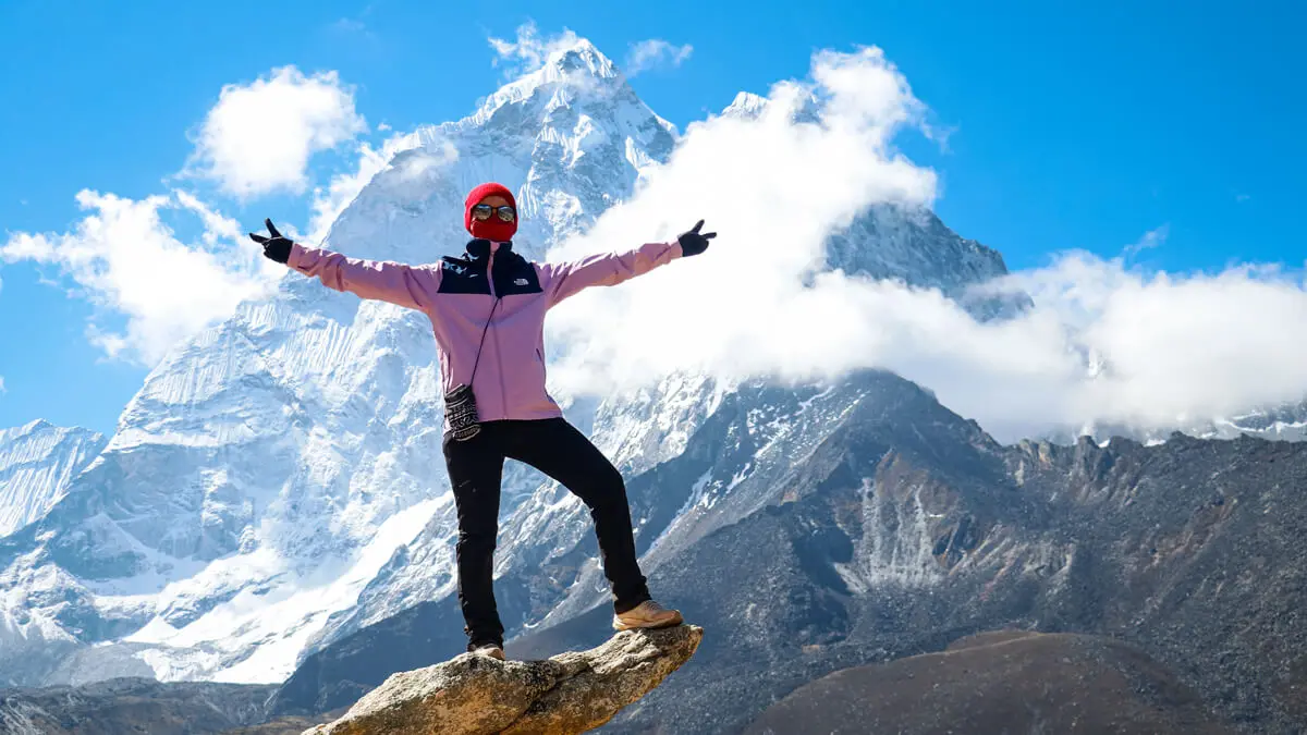 chola pass trek acclimitization