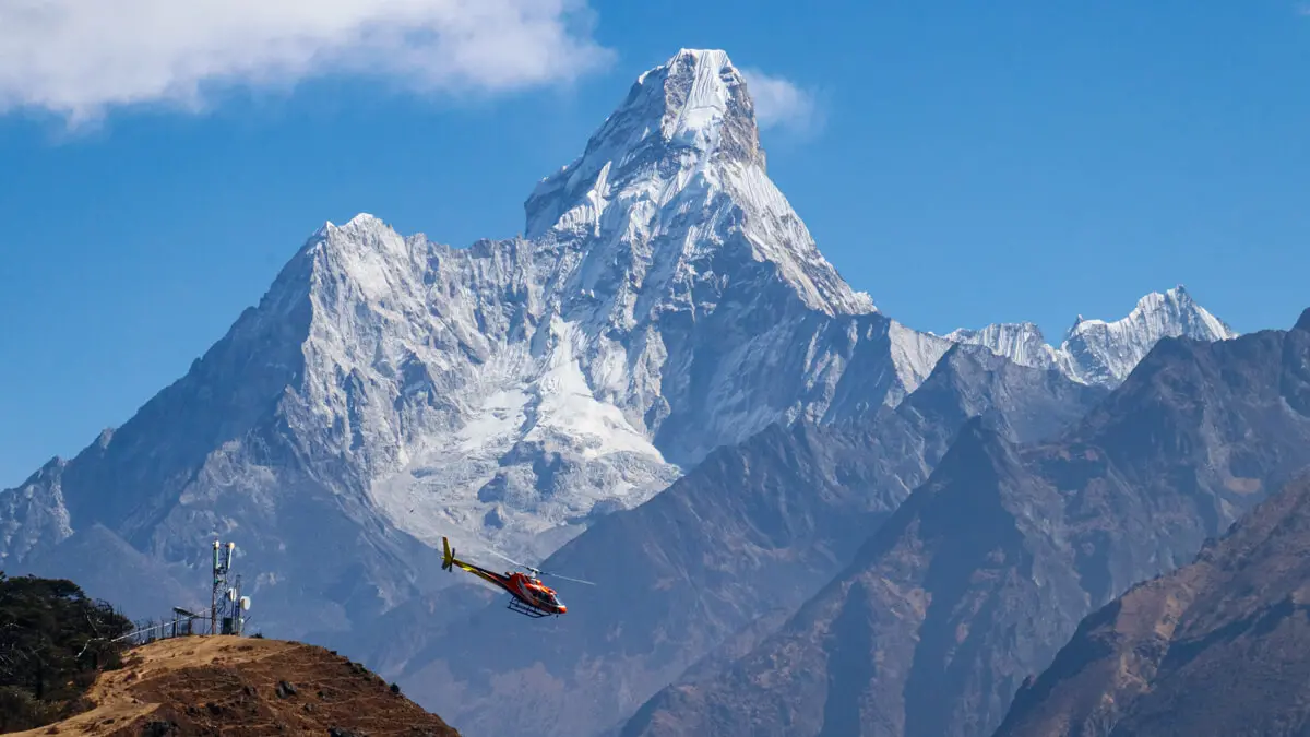 chola pass trek namche hike