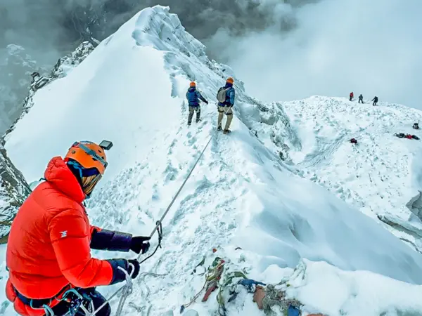Lobuche Peak Climbing with Everest Base Camp Trek – 19 Days